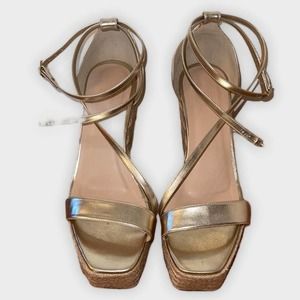 Soleil Gold Espadrille Platform Wedge Like New